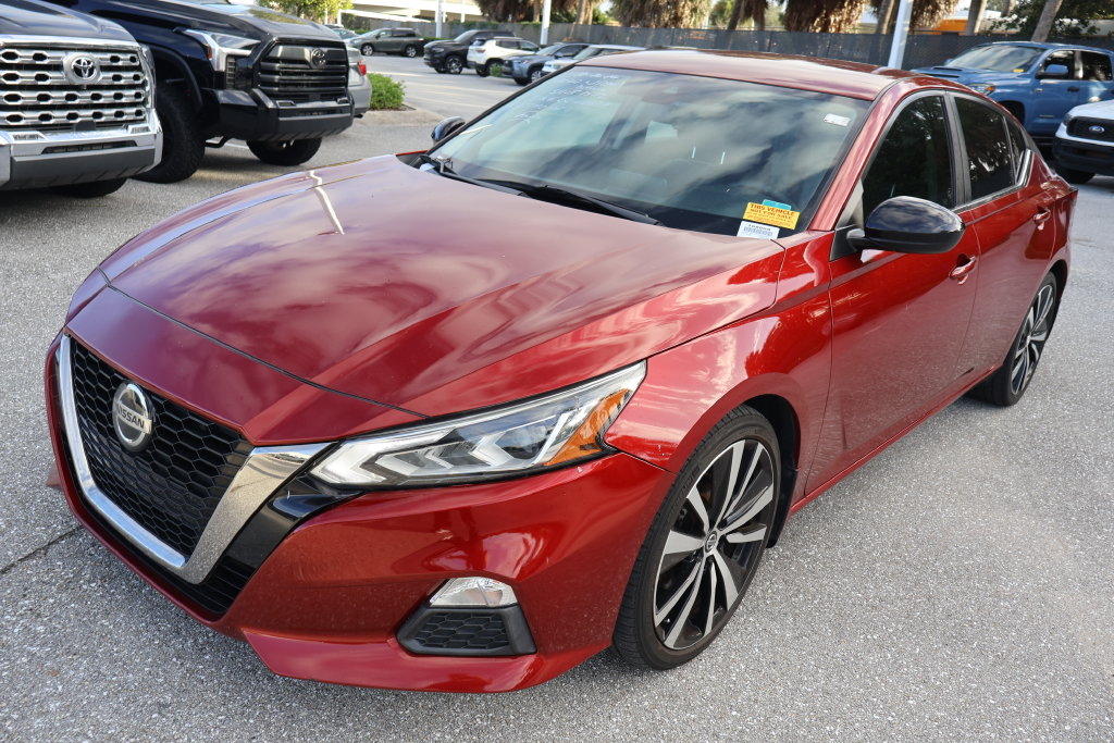 Used 2020 Nissan Altima 2.5 SR Sedan