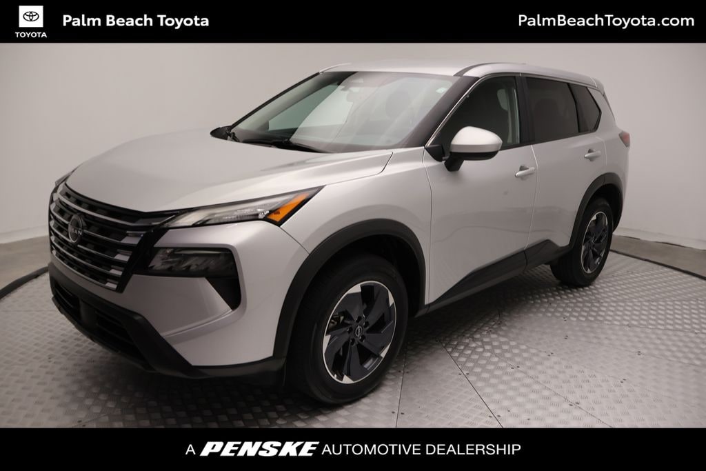 Used 2025 Nissan Rogue SV SUV