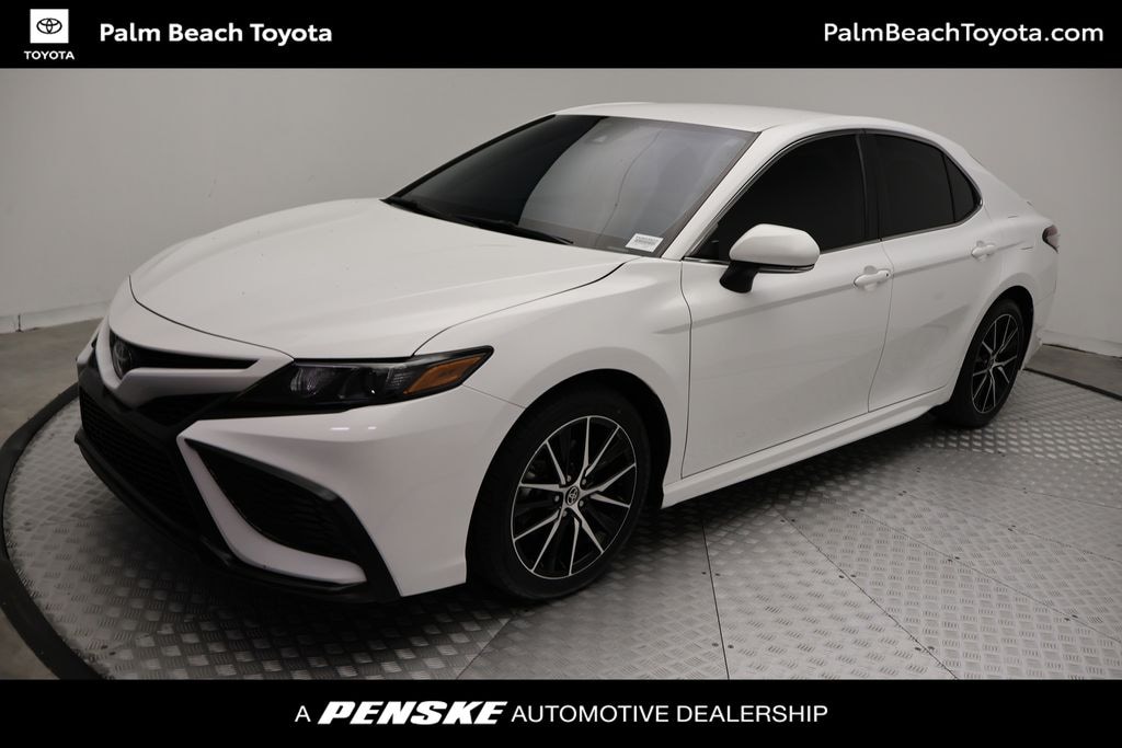 Certified 2023 Toyota Camry SE Sedan