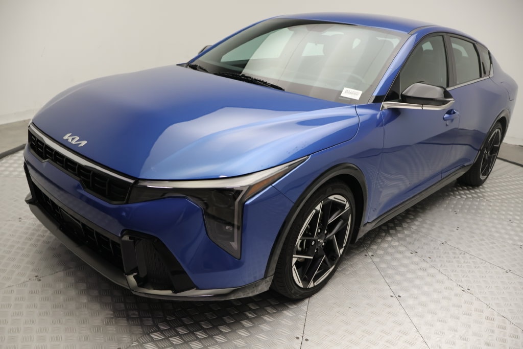 Used 2025 Kia