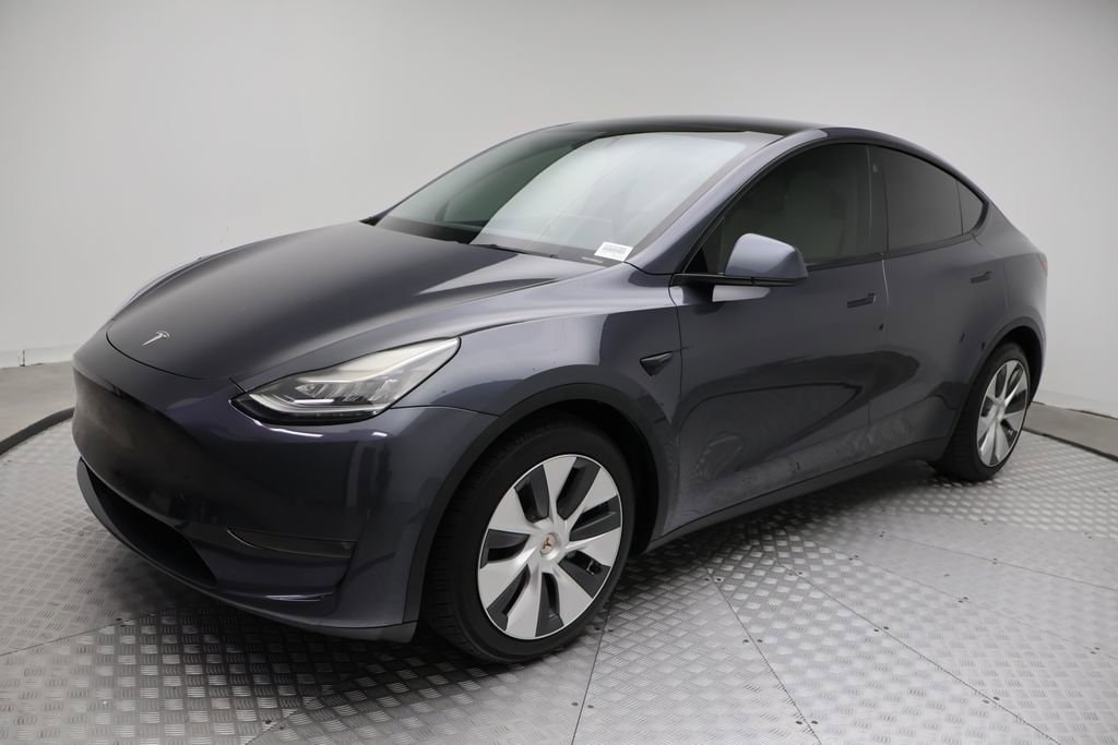 2021 Tesla Model Y Long Range's photo