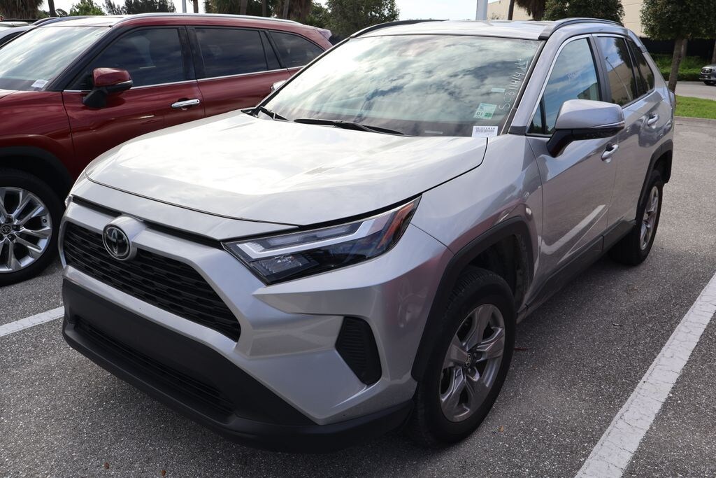 Used 2025 Toyota RAV4 XLE SUV