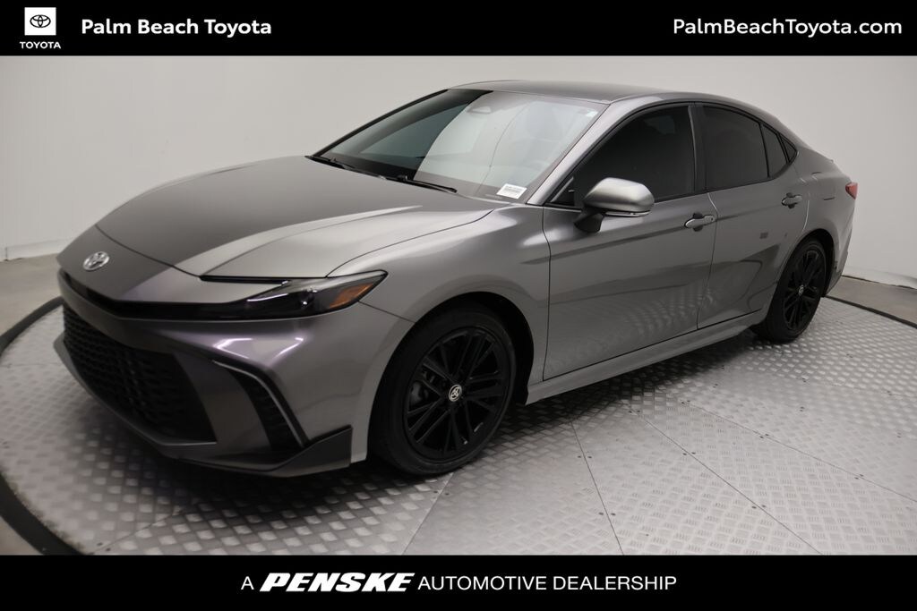 Certified 2025 Toyota Camry SE Sedan