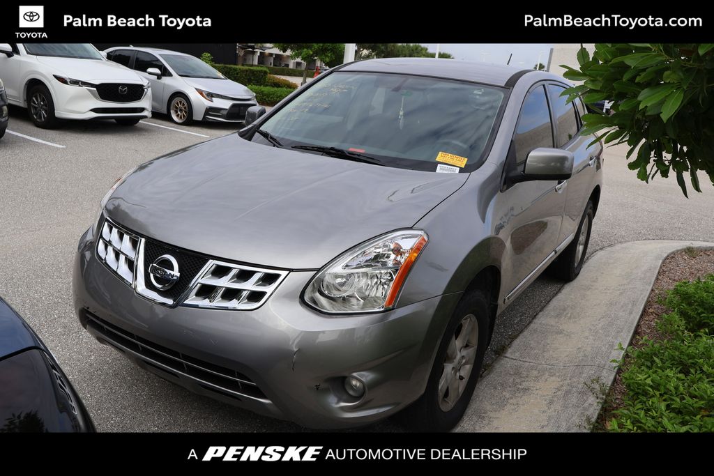 2013 Nissan Rogue S FWD's photo
