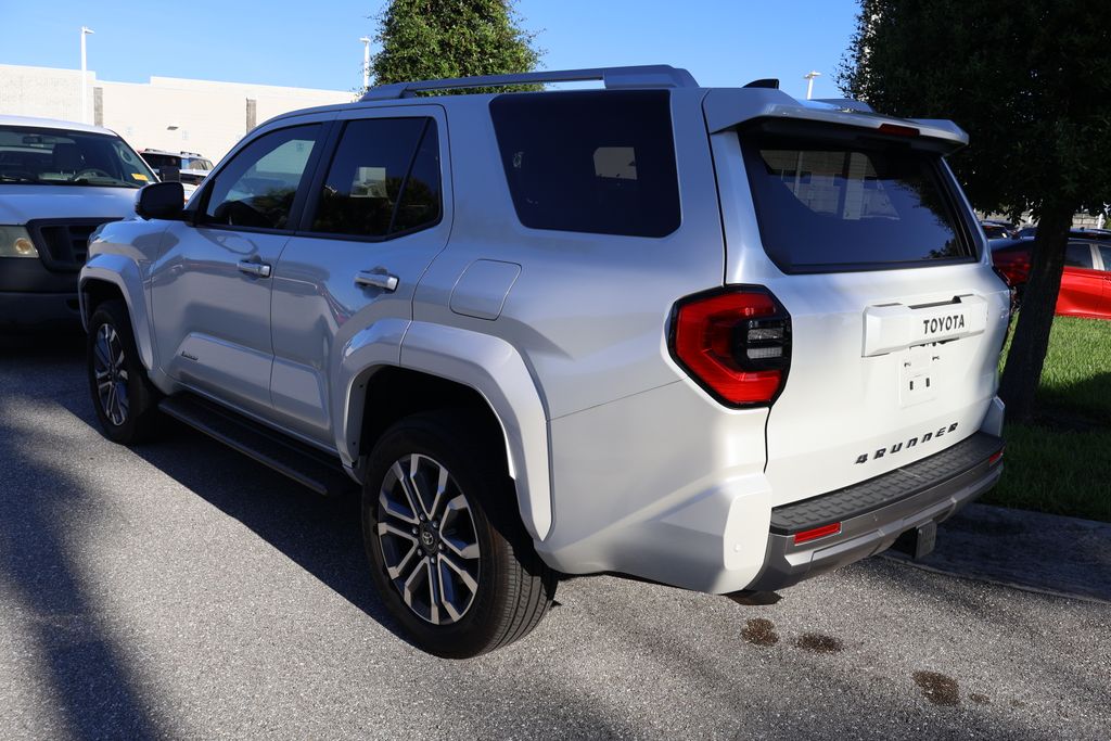2025 Toyota 4Runner Limited - Photo 7