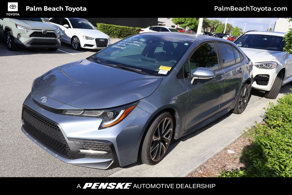 2020 Toyota Corolla SE's photo