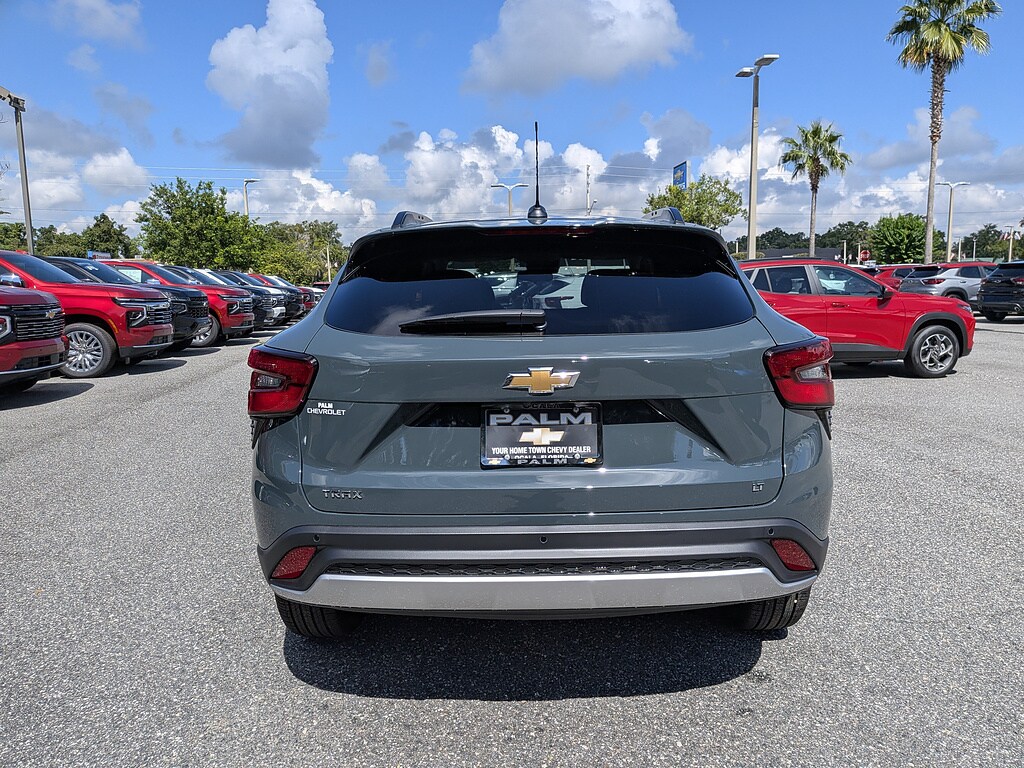 New 2026 Chevrolet Trax FWD LT