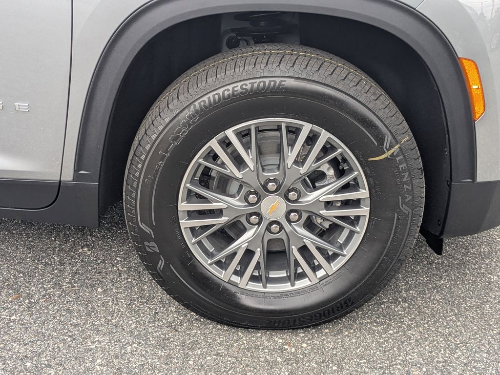 2026 Chevrolet Traverse LT - Photo 10