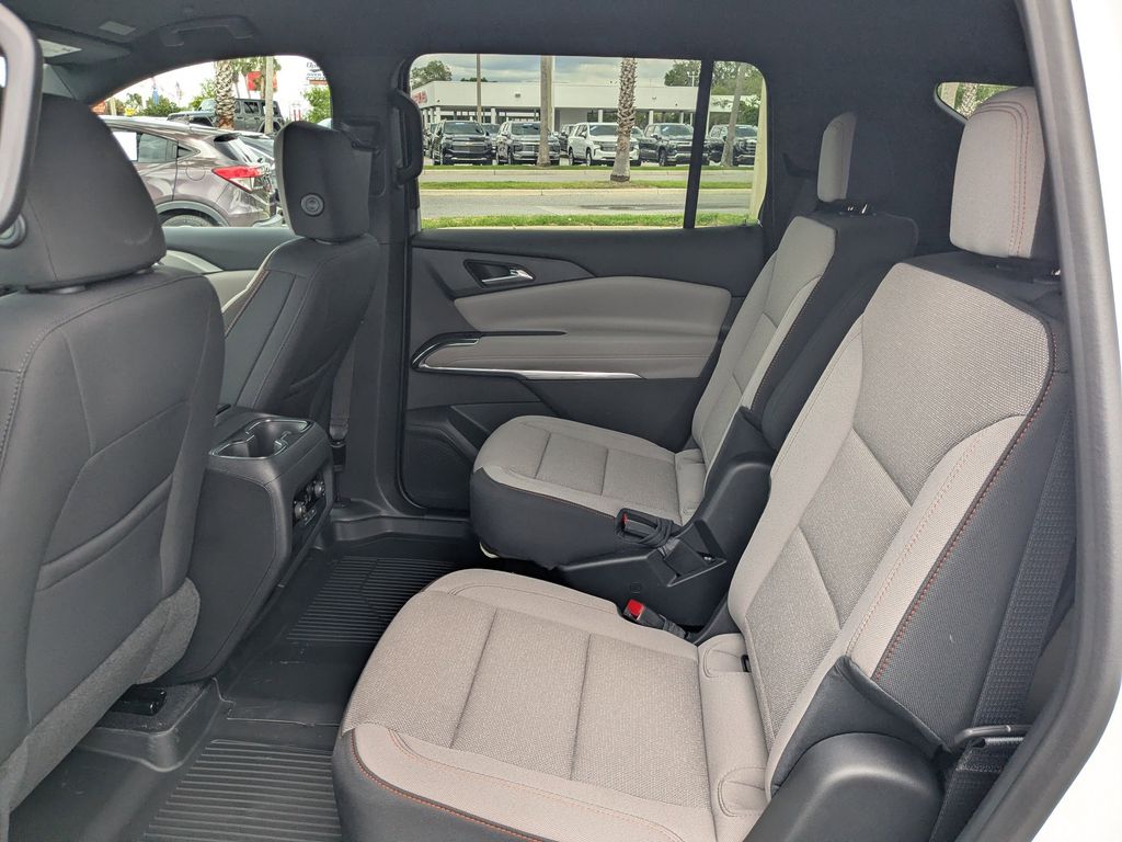 2026 Chevrolet Traverse LT - Photo 13