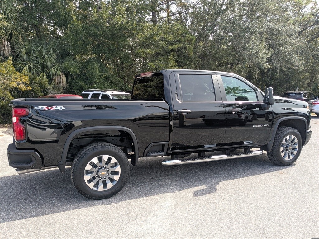 New 2026 Chevrolet Silverado 2500 HD Custom Truck Crew Cab