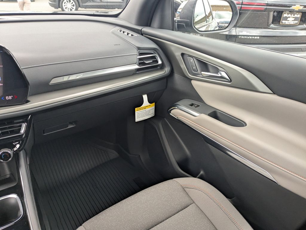 2026 Chevrolet Traverse LT - Photo 16