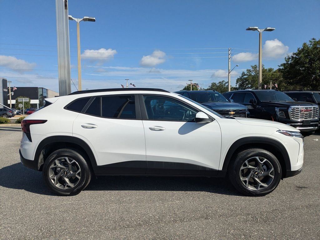 Certified 2025 Chevrolet Trax LT SUV
