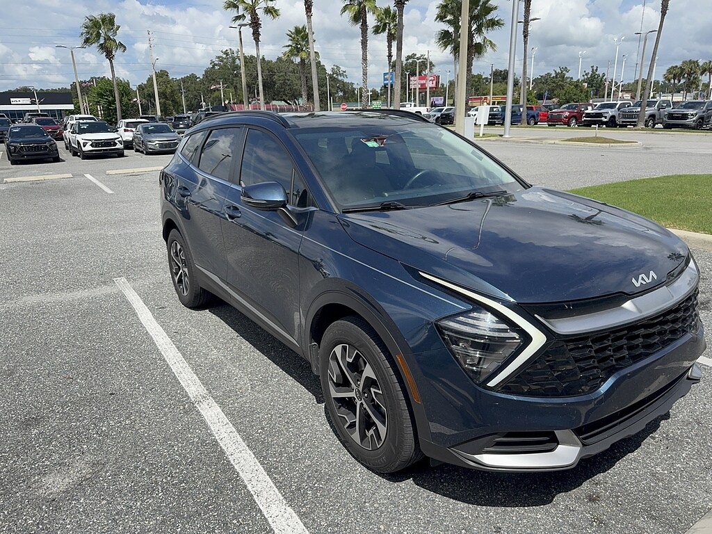 Used 2024 Kia Sportage Hybrid EX