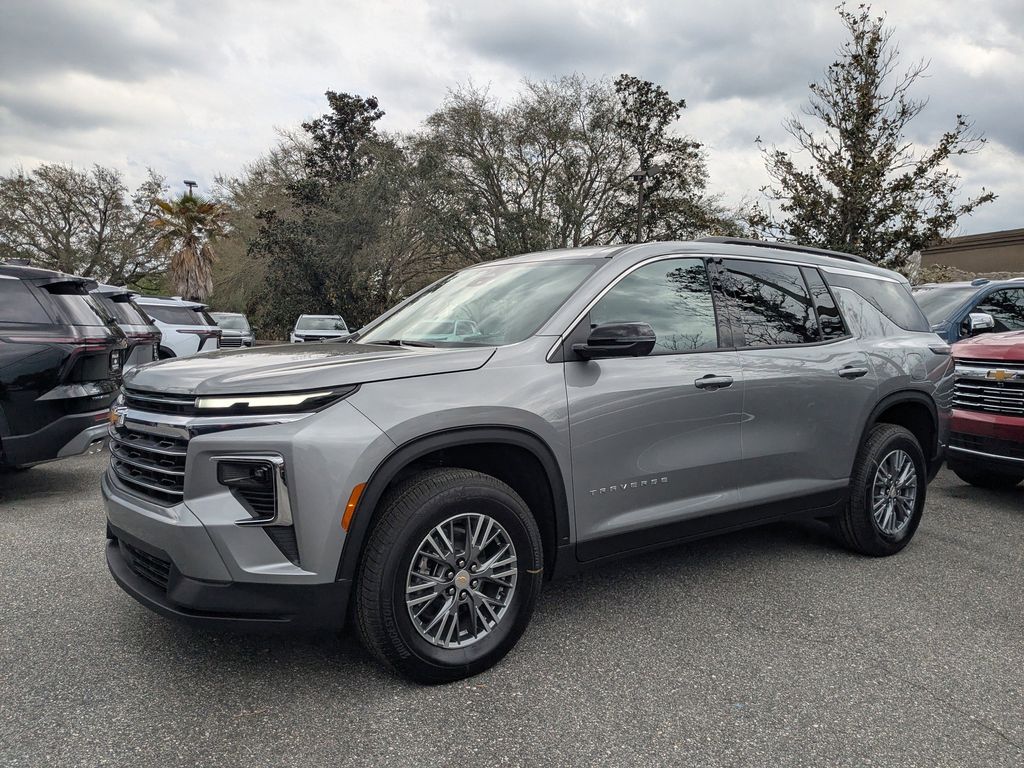 2026 Chevrolet Traverse LT - Photo 7