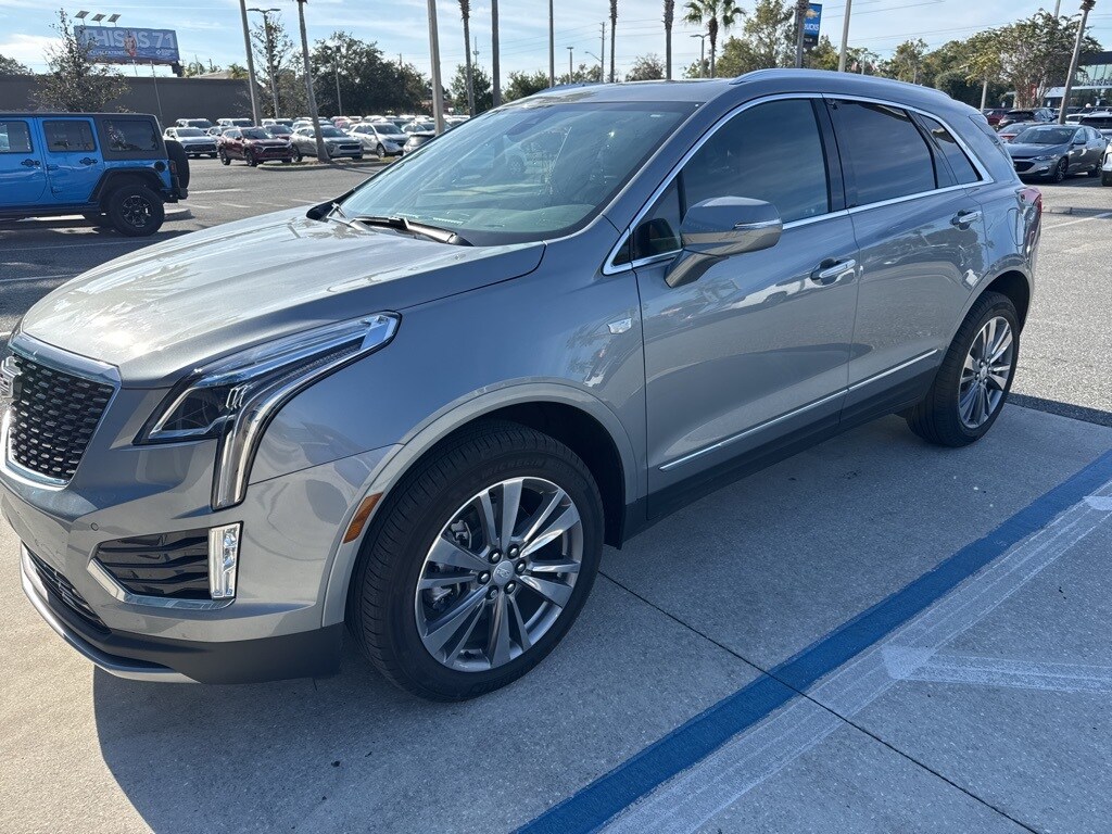 Used 2024 CADILLAC XT5 Premium Luxury SUV