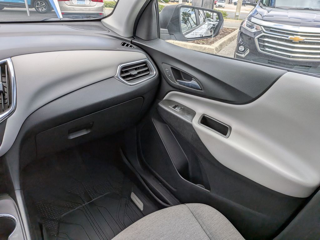 2023 Chevrolet Equinox LS - Photo 16