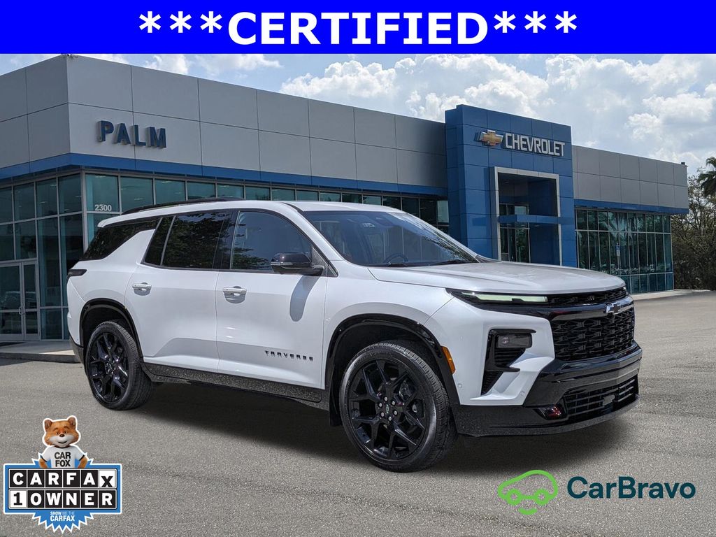 2024 Chevrolet Traverse FWD RS's photo