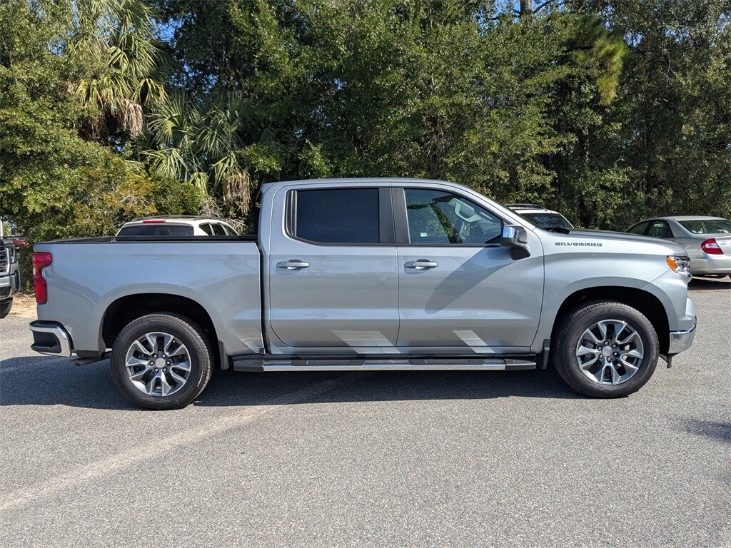 New 2026 Chevrolet Silverado 1500 LT w/1LT Truck Crew Cab