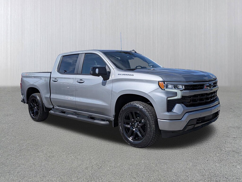 New 2026 Chevrolet Silverado 1500 4WD Crew Cab Short Bed RST