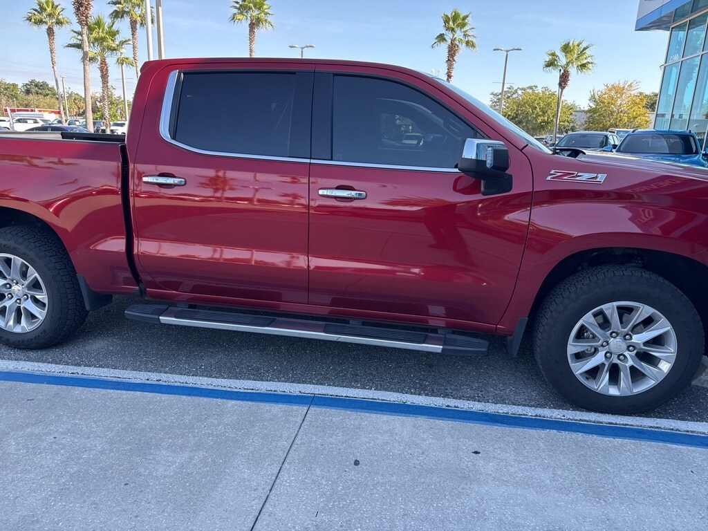 2021 Chevrolet Silverado 1500 LTZ photo 4