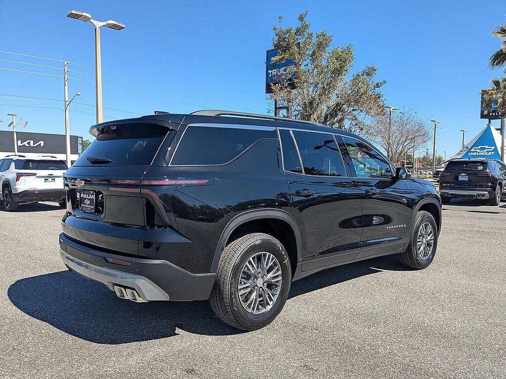 New 2026 Chevrolet Traverse LT SUV