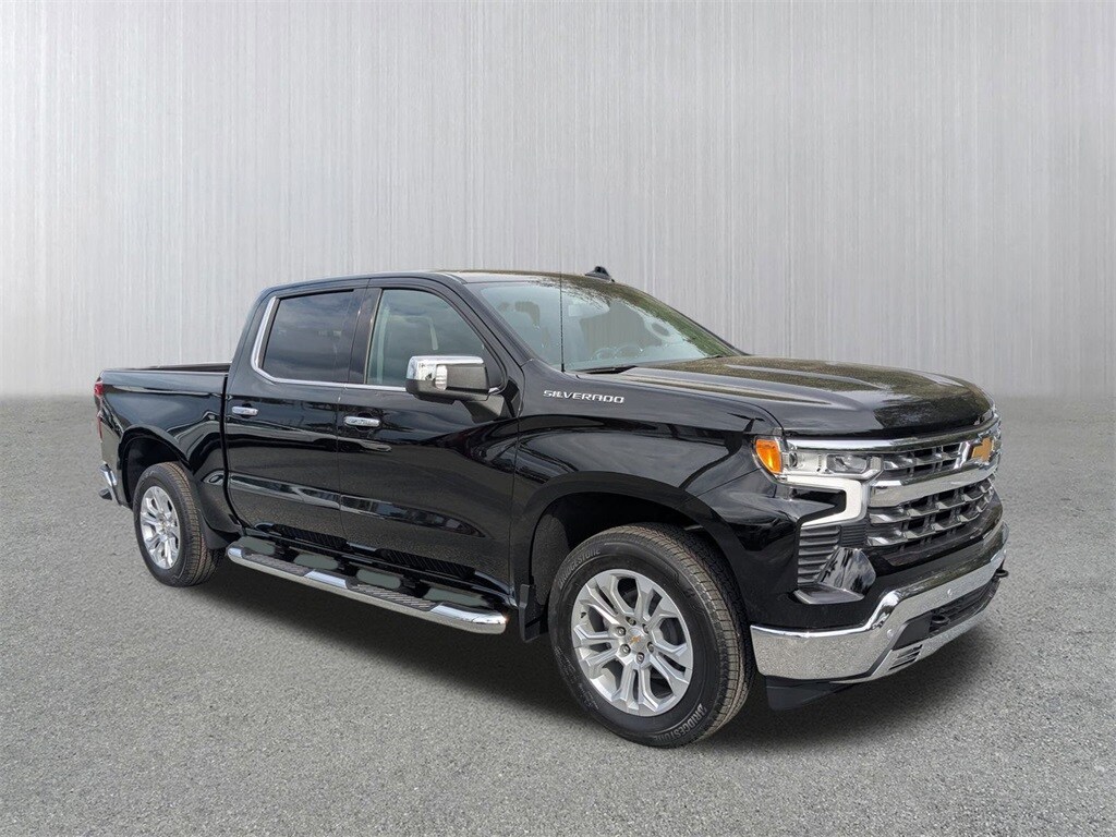 New 2026 Chevrolet Silverado 1500 LTZ Truck Crew Cab