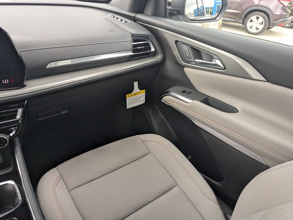 2026 Chevrolet Traverse LT - Photo 16