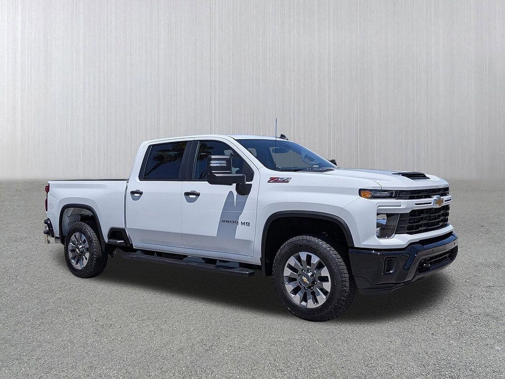 New 2026 Chevrolet Silverado 2500 HD Custom Truck Crew Cab