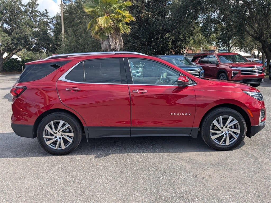 2023 Chevrolet Equinox Premier photo 2