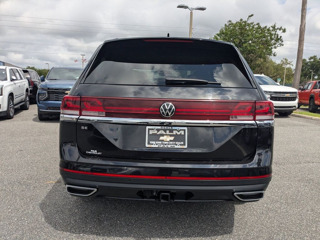Used 2024 Volkswagen Atlas 2.0T SE w/Technology SUV