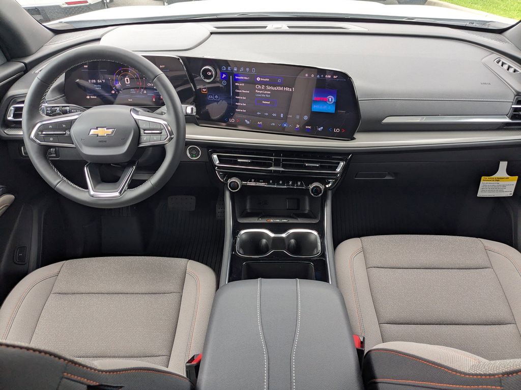 2026 Chevrolet Traverse LT - Photo 14