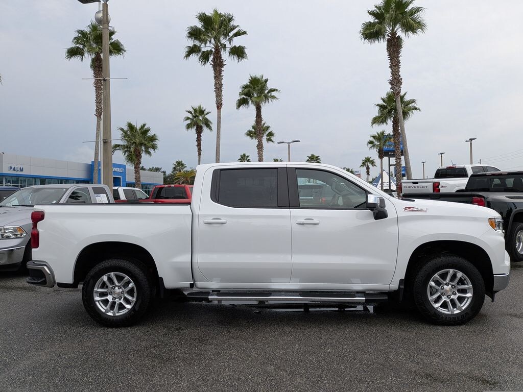 New 2026 Chevrolet Silverado 1500 LT w/1LT Truck Crew Cab