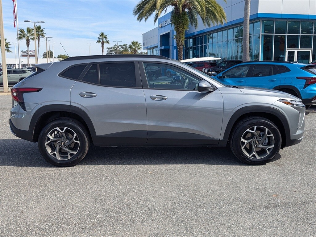 Certified 2025 Chevrolet Trax LT SUV