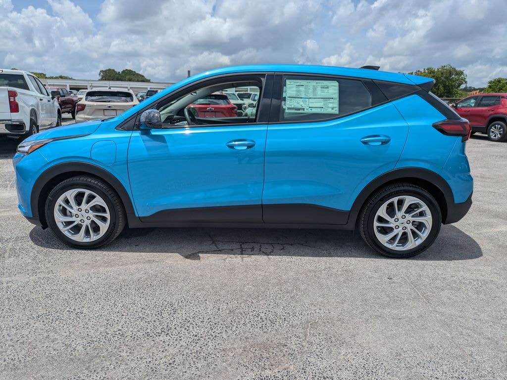 New 2027 Chevrolet Bolt LT SUV