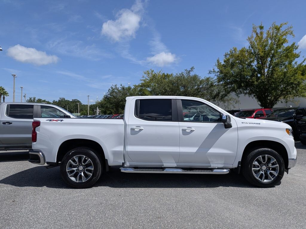 New 2026 Chevrolet Silverado 1500 LT w/1LT Truck Crew Cab