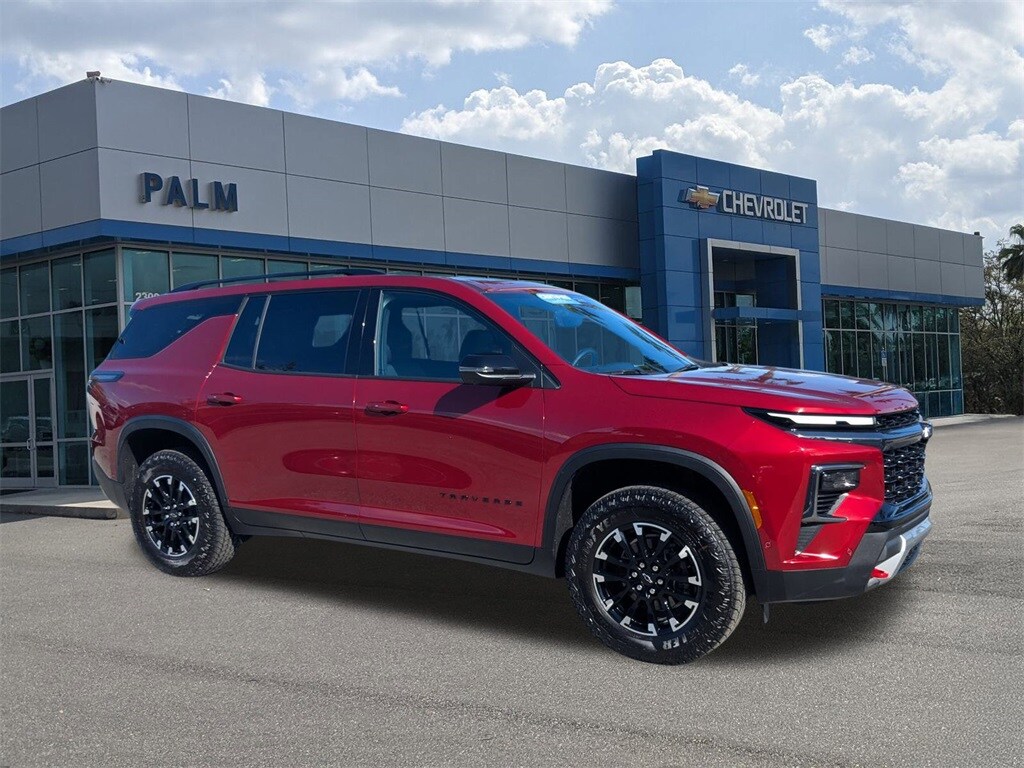 Used 2025 Chevrolet Traverse Z71 SUV
