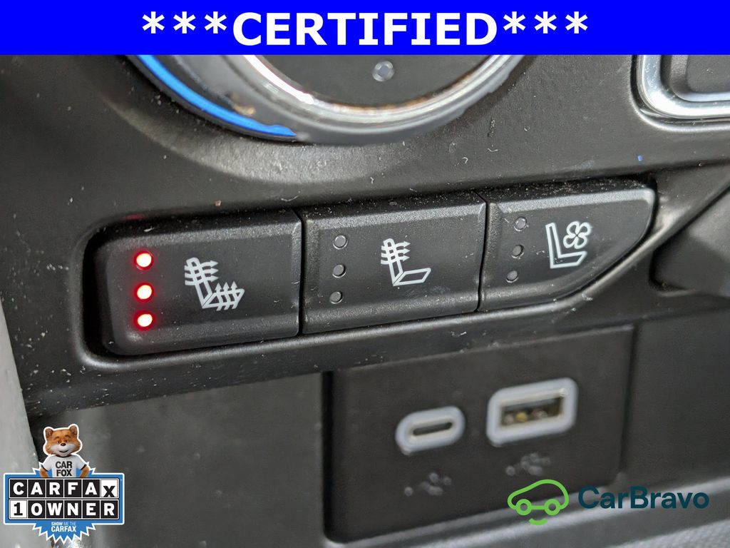 2024 Chevrolet Suburban Premier - Photo 21