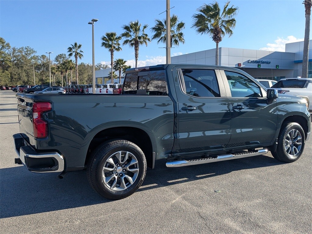 New 2026 Chevrolet Silverado 1500 LT w/1LT Truck Crew Cab