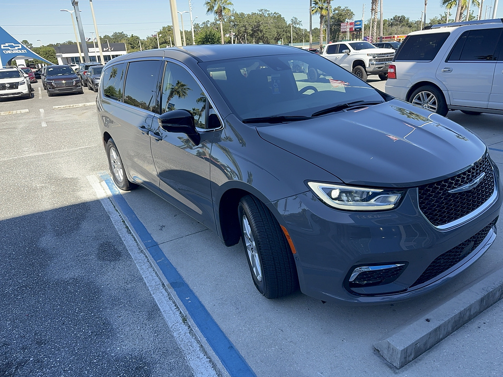 2025 Chrysler Pacifica