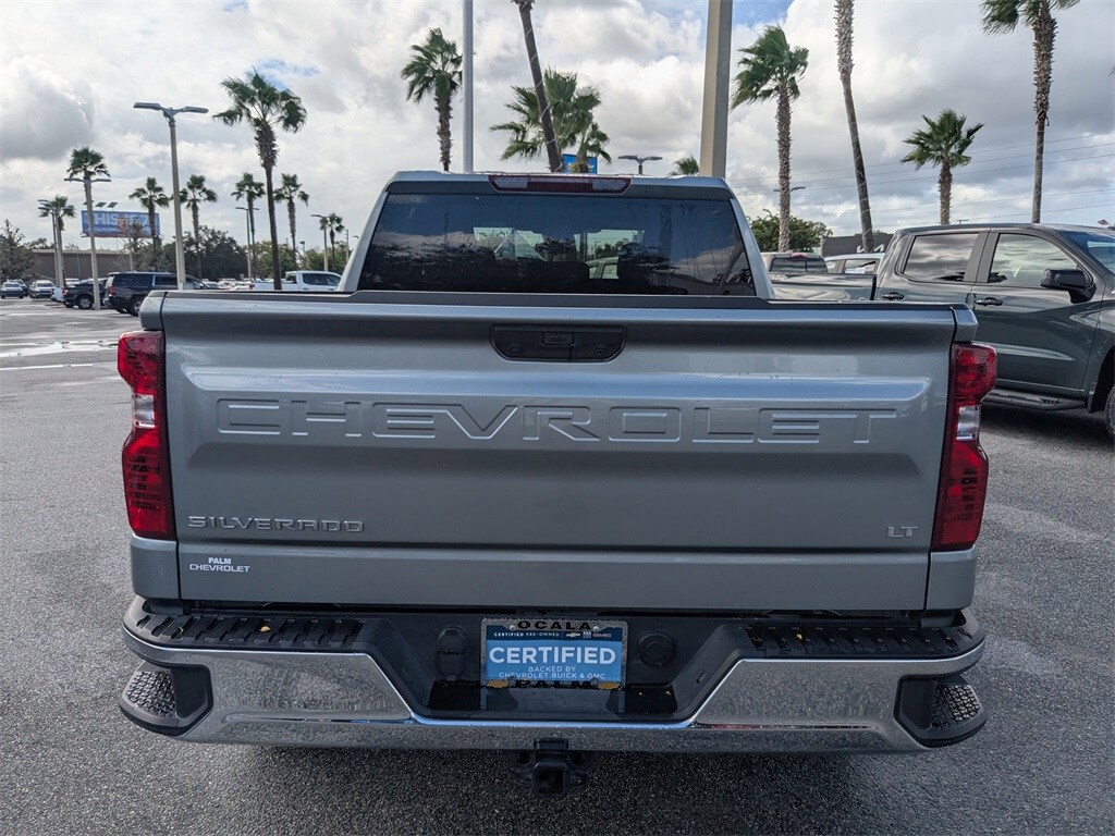 2025 Chevrolet Silverado 1500 LT photo 4