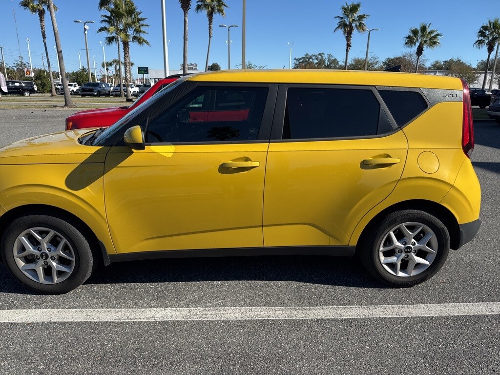 Used 2020 Kia Soul S Hatchback