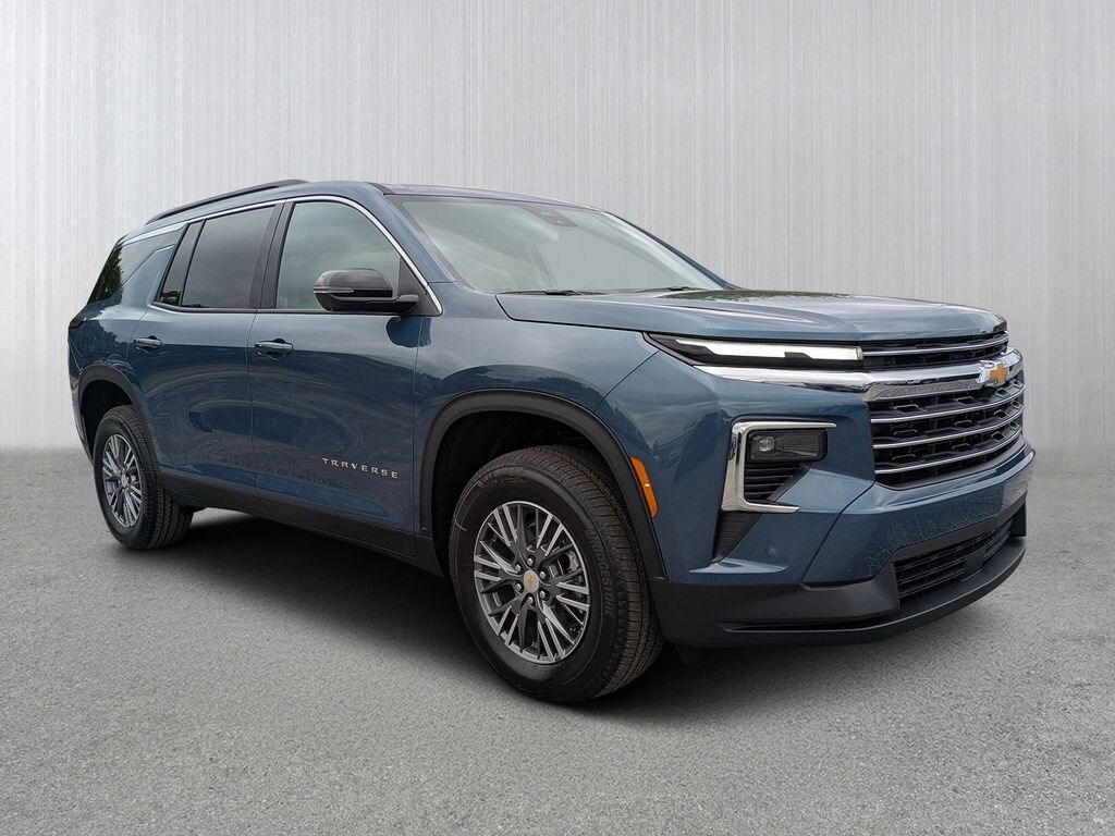 New 2026 Chevrolet Traverse LT SUV