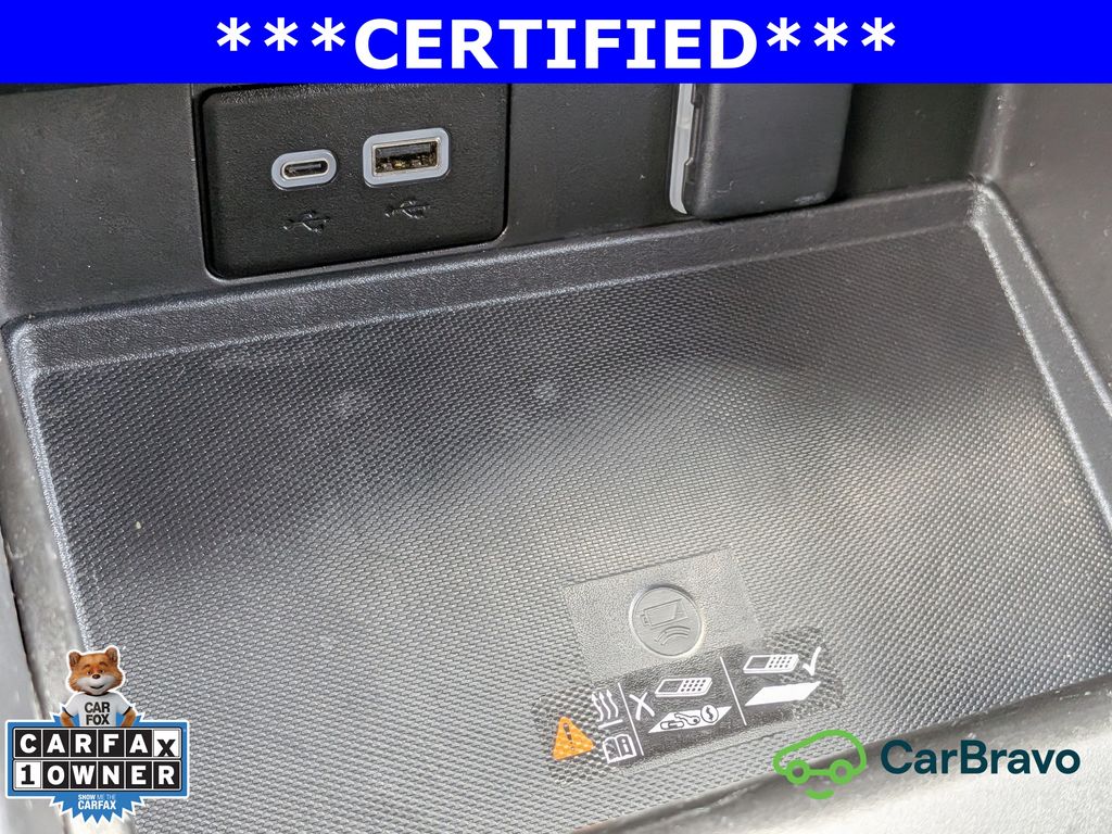 2024 Chevrolet Suburban Premier - Photo 20