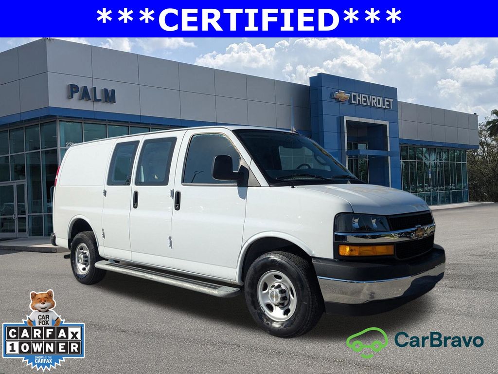 2024 Chevrolet Express 2500 Work Van HD's photo