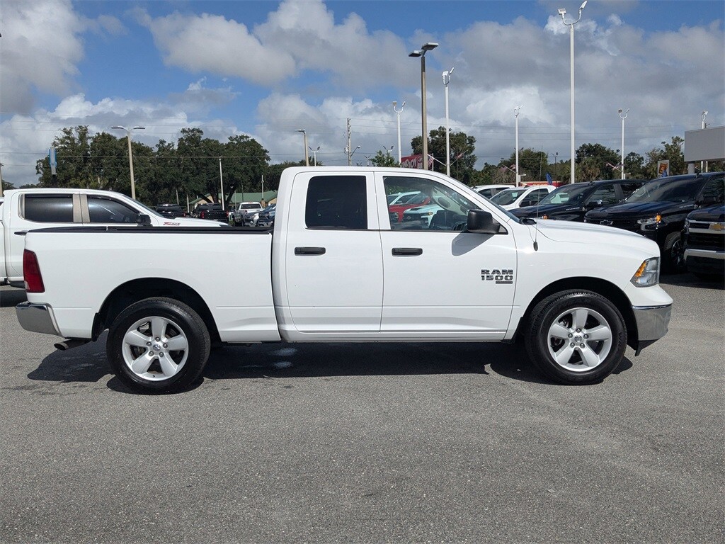 2024 Ram 1500 Classic SLT photo 2