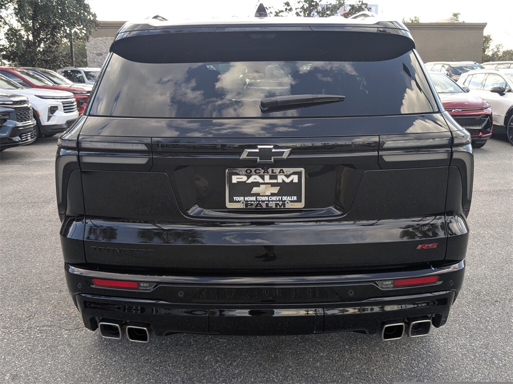 2024 Chevrolet Traverse RS photo 3