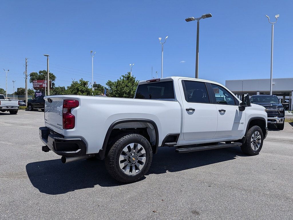 New 2026 Chevrolet Silverado 2500 HD Custom Truck Crew Cab