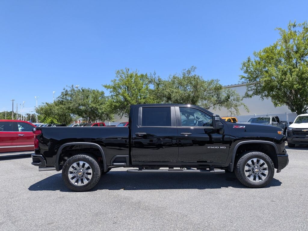 New 2026 Chevrolet Silverado 2500 HD Custom Truck Crew Cab