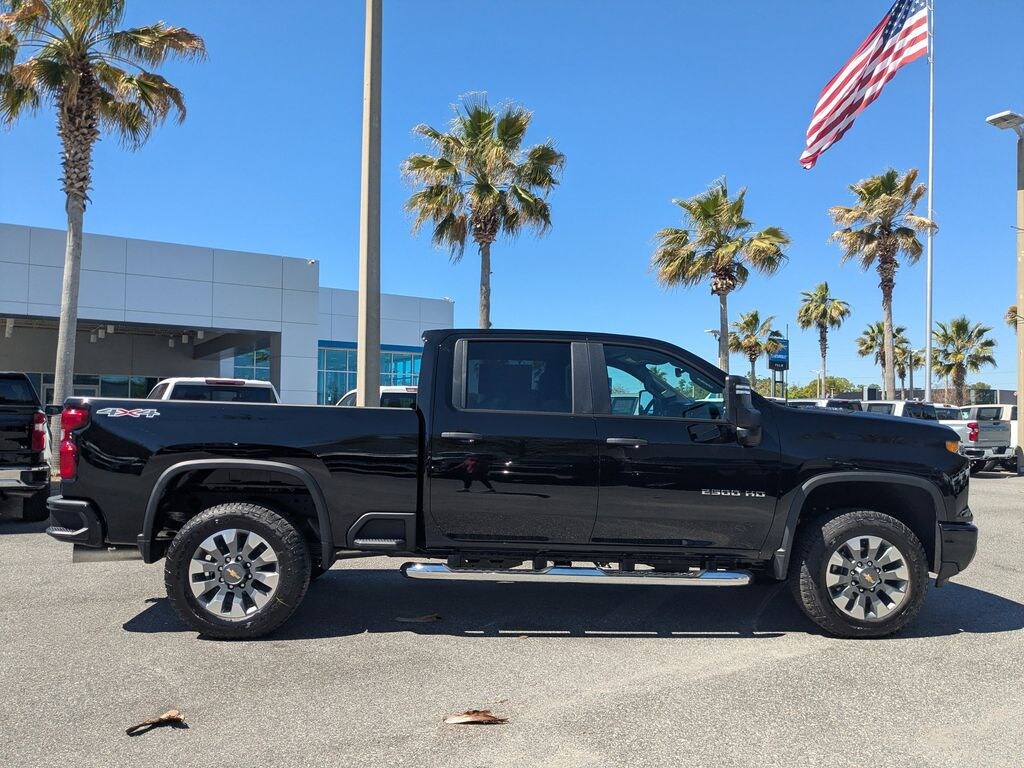 New 2026 Chevrolet Silverado 2500 HD Custom Truck Crew Cab
