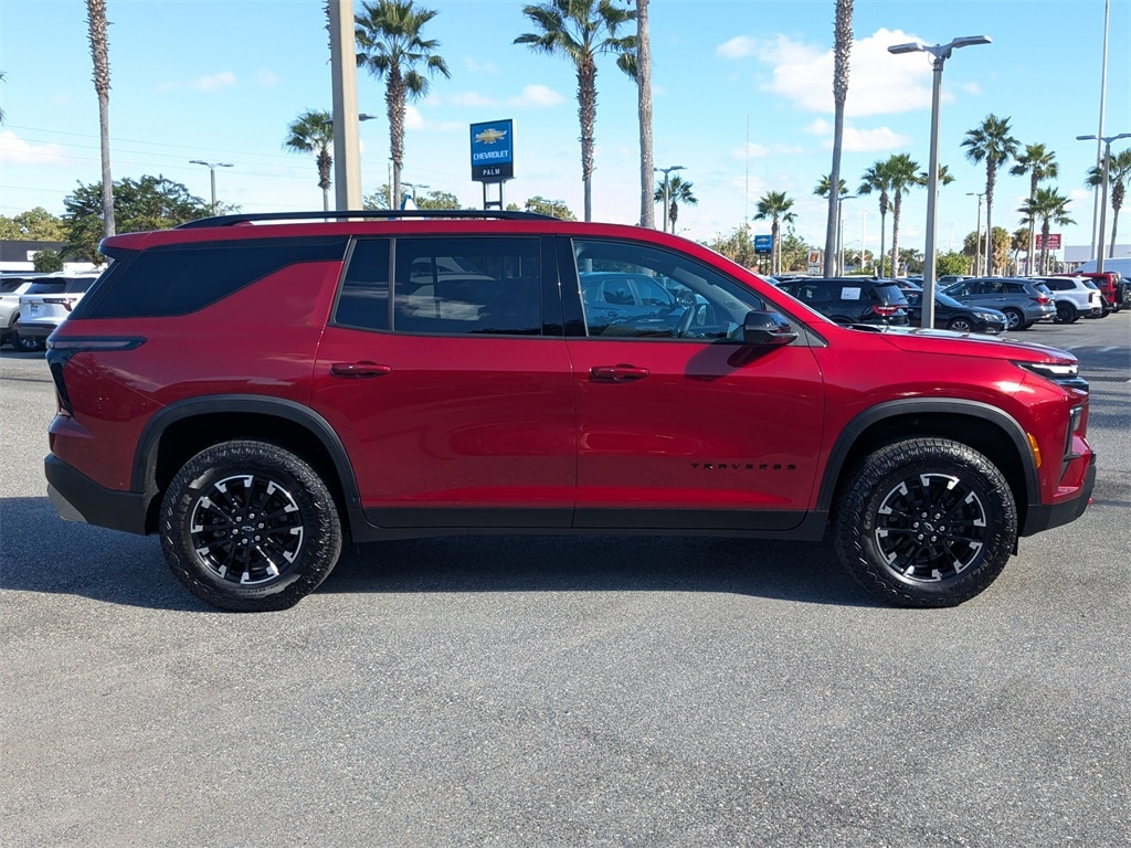 Used 2025 Chevrolet Traverse Z71 SUV